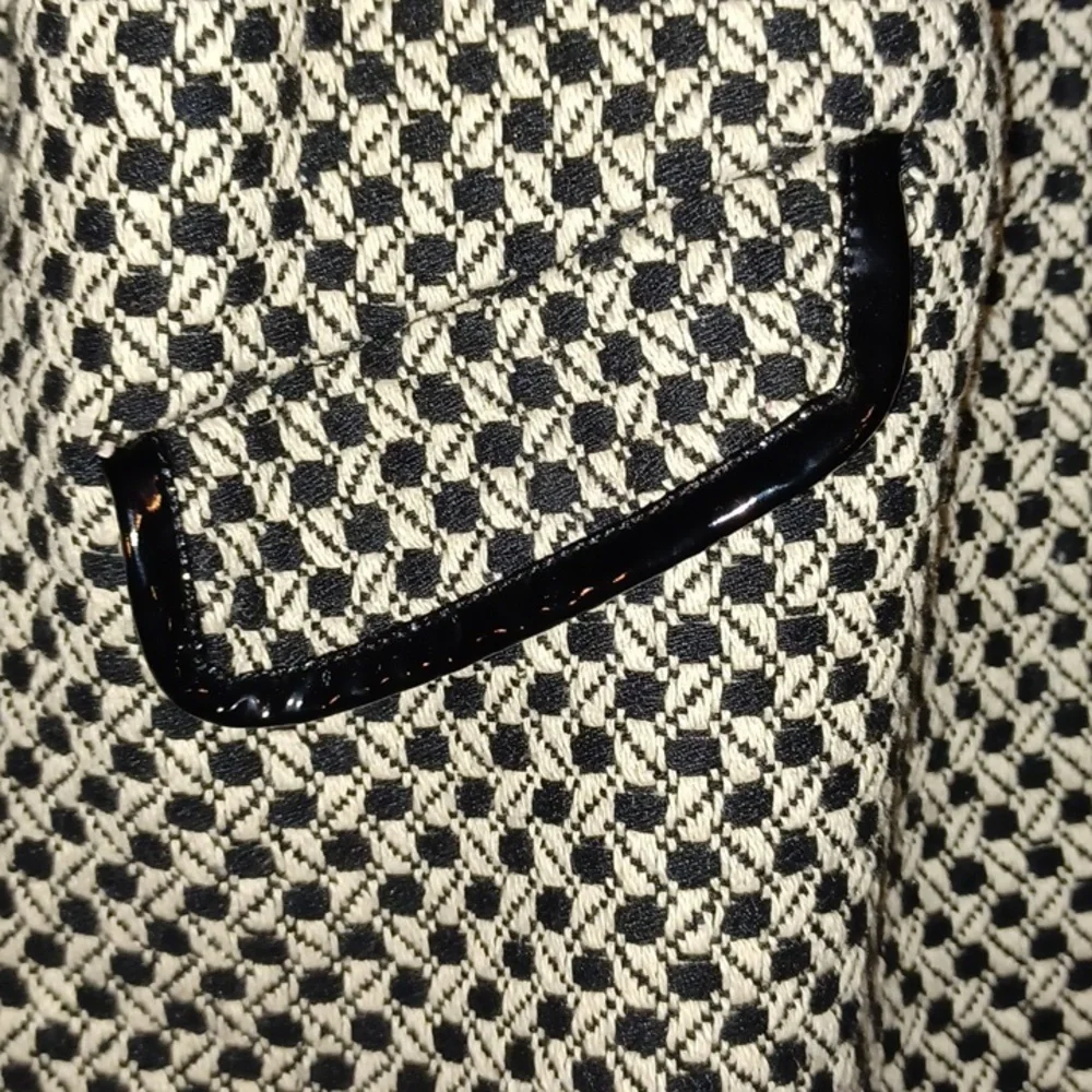 Women's S Spense Coat - Picture 2 of 9